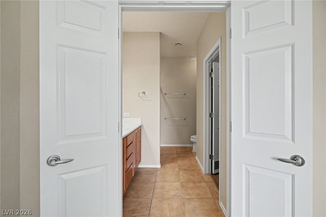 5976 Wheat Penny Avenue Las Vegas NV 89122