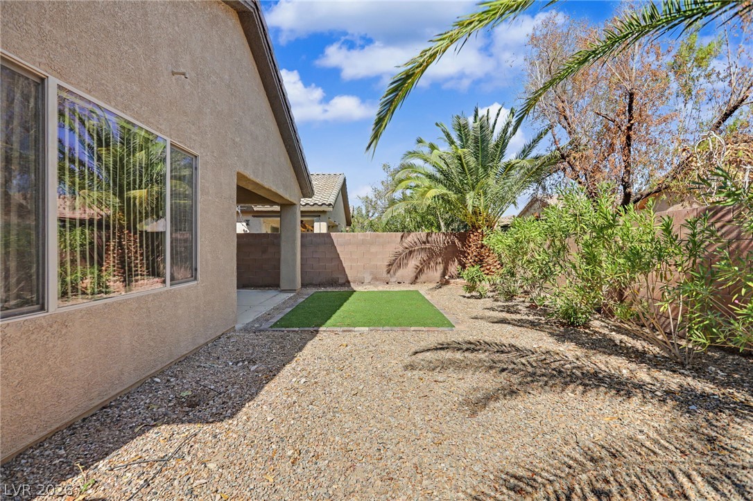 5976 Wheat Penny Avenue Las Vegas NV 89122