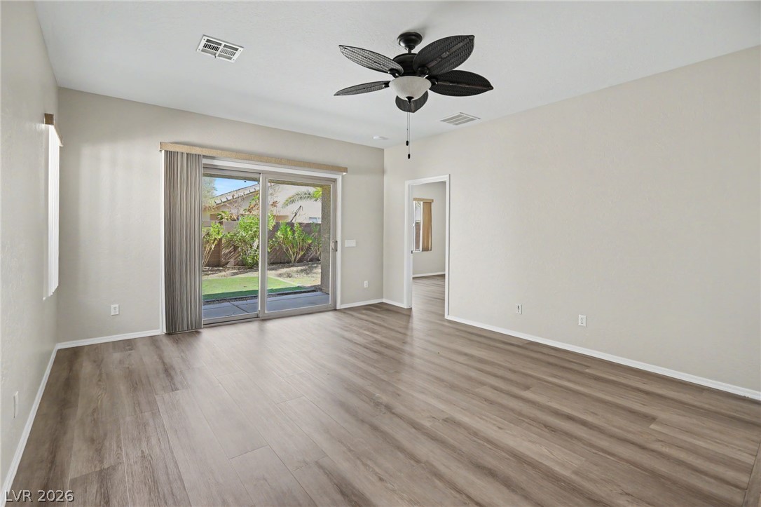 5976 Wheat Penny Avenue Las Vegas NV 89122