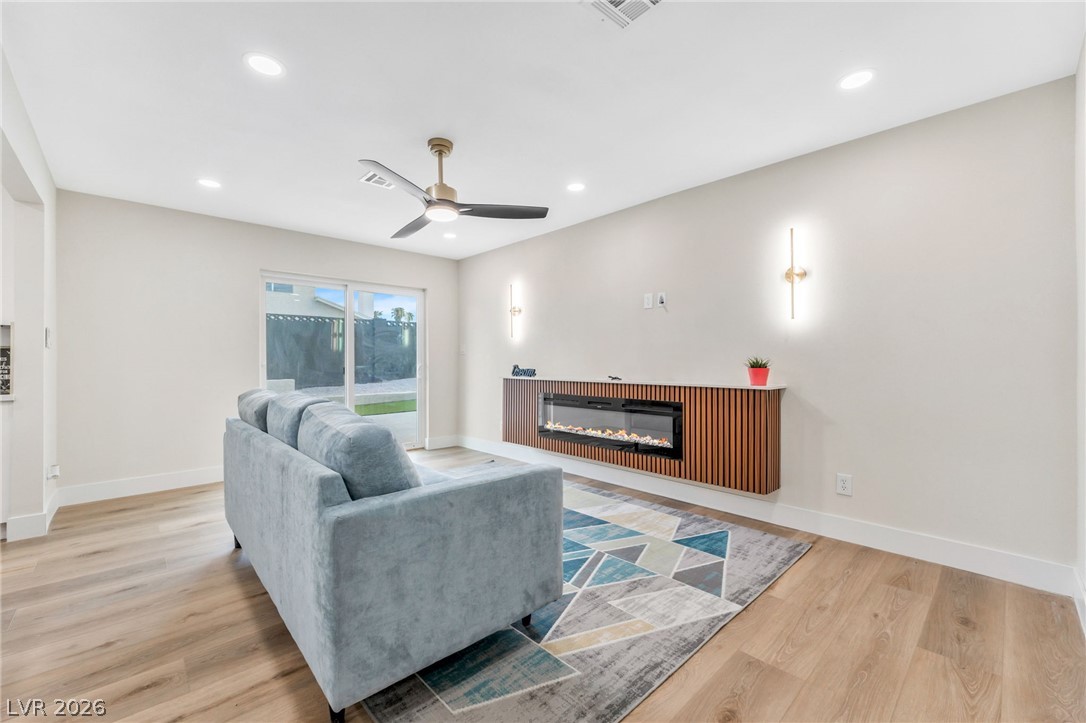 2301 Palora Avenue Las Vegas NV 89169