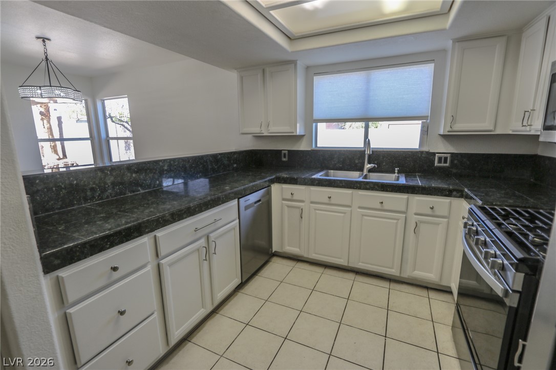 3333 Twin Bridges Court Las Vegas NV 89129