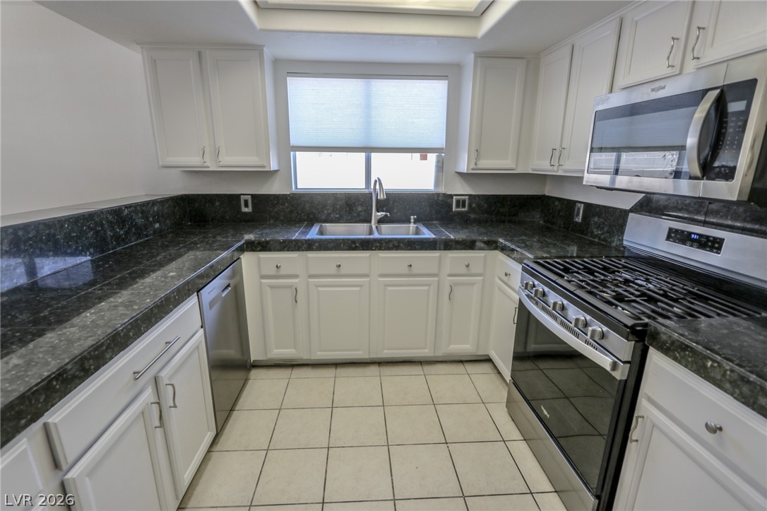 3333 Twin Bridges Court Las Vegas NV 89129
