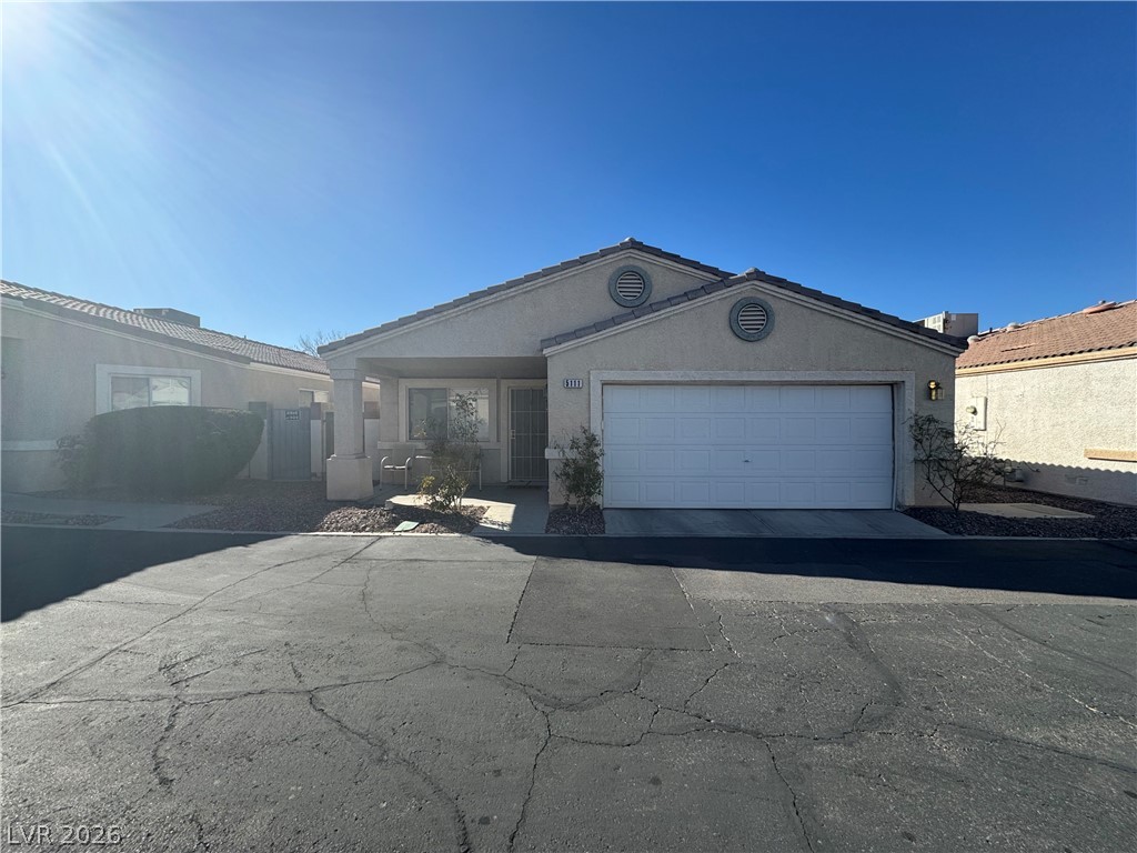 5111 Mascaro Drive Las Vegas NV 89122
