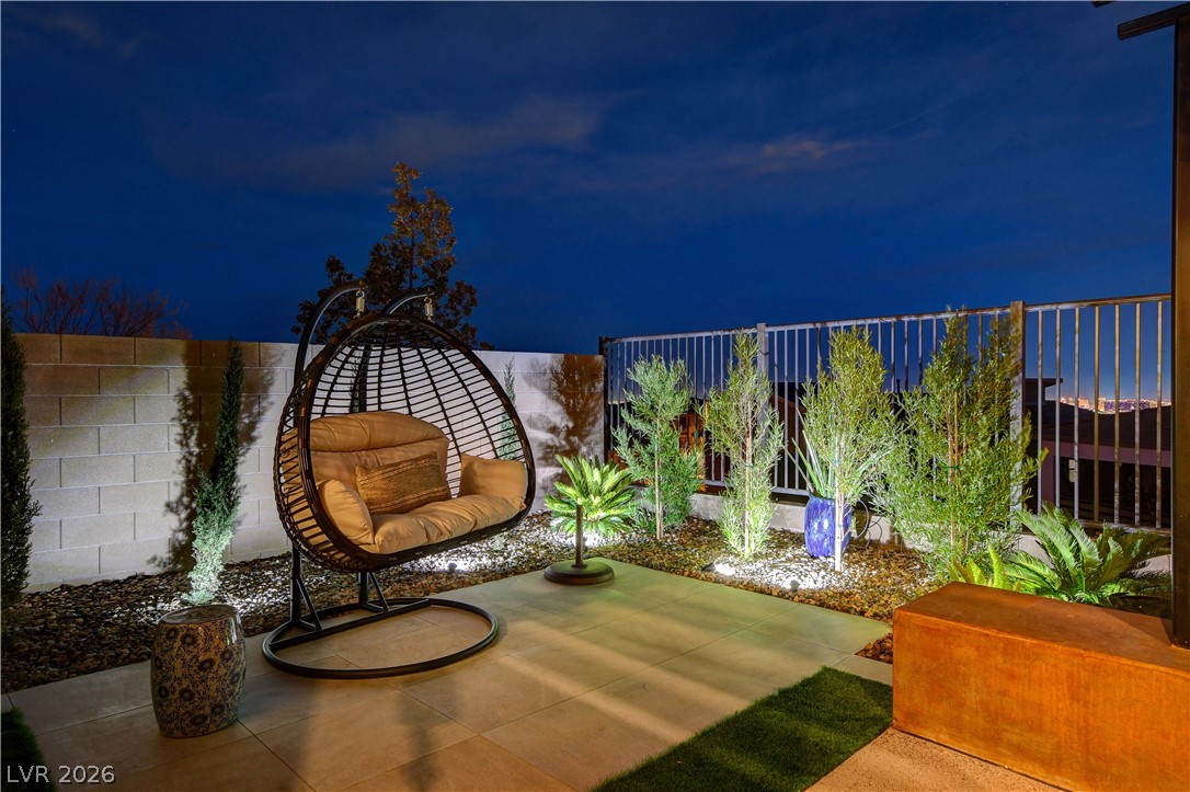 12355 Grey Dunes Avenue Las Vegas NV 89138