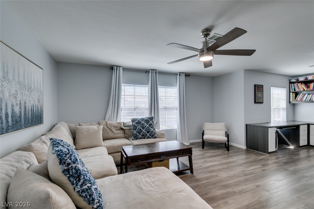 236 Fox Lake Avenue Las Vegas NV 89148