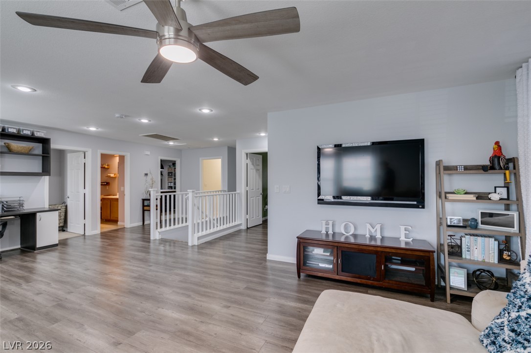 236 Fox Lake Avenue Las Vegas NV 89148