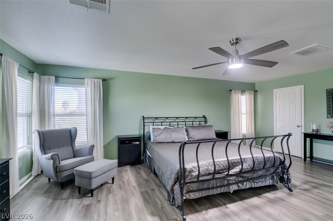 236 Fox Lake Avenue Las Vegas NV 89148