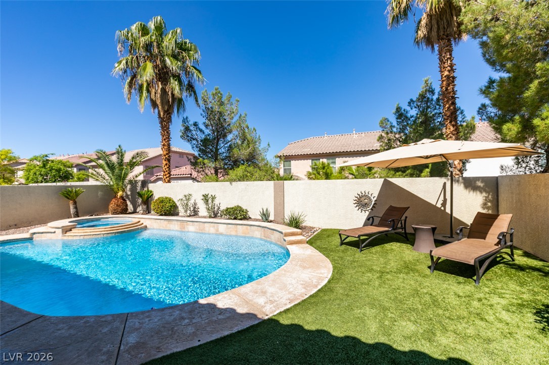 236 Fox Lake Avenue Las Vegas NV 89148