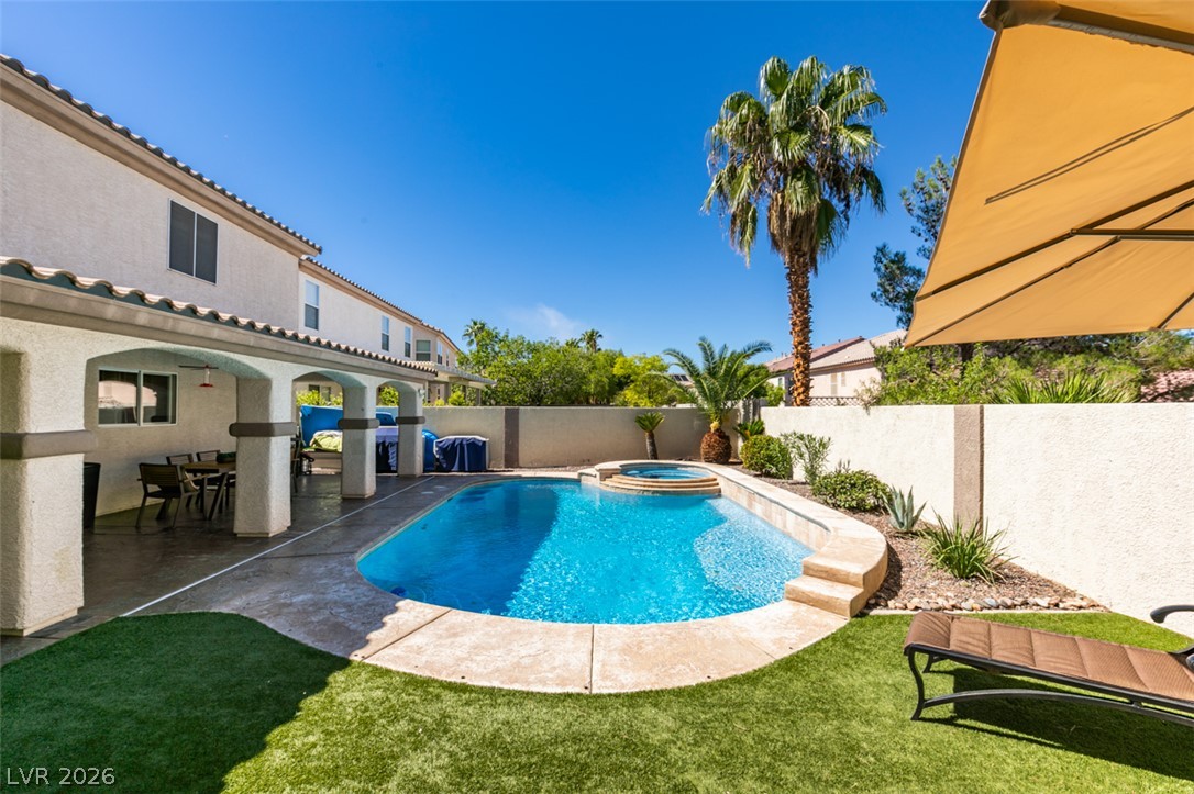 236 Fox Lake Avenue Las Vegas NV 89148