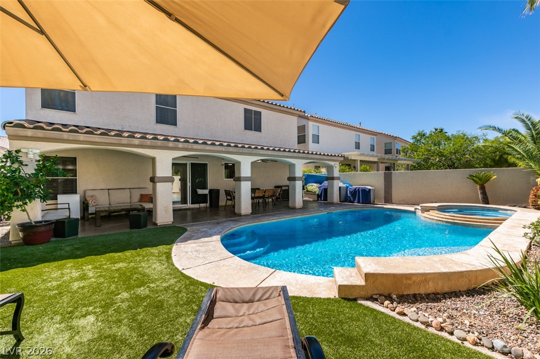 236 Fox Lake Avenue Las Vegas NV 89148