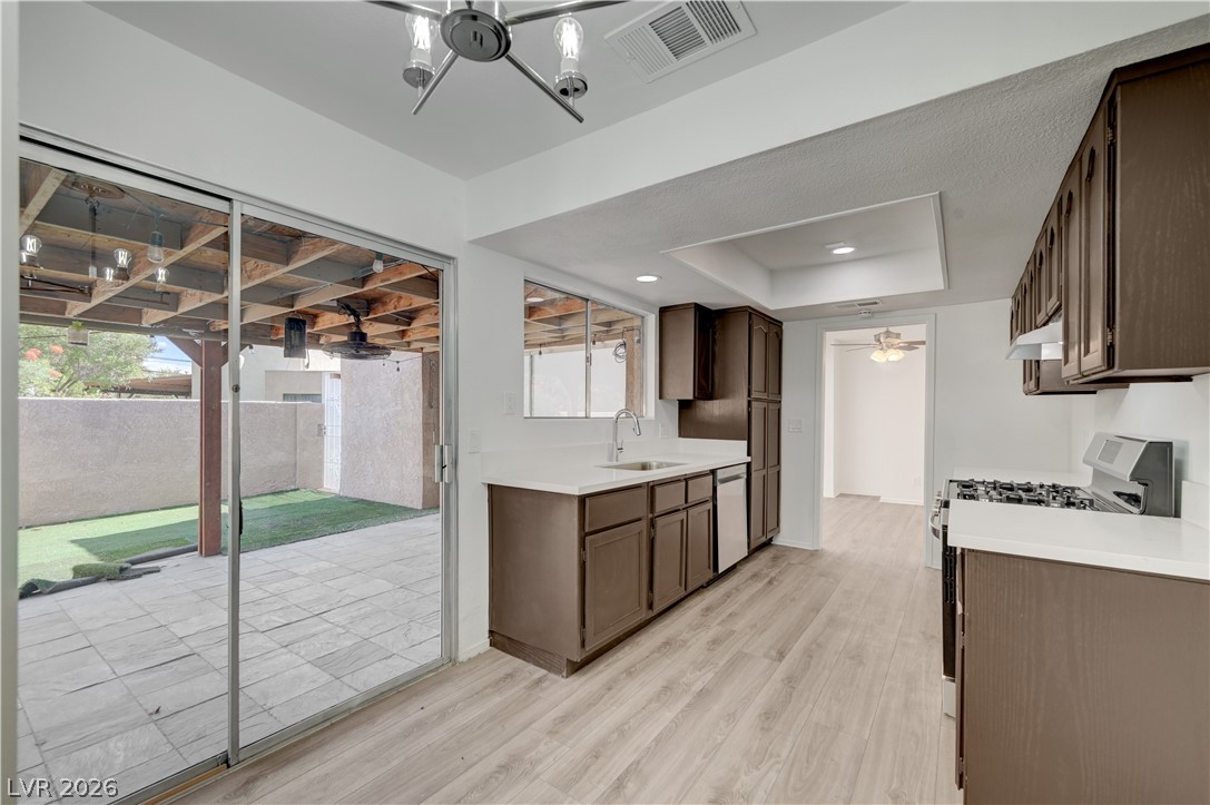 4245 Park Court Las Vegas NV 89110