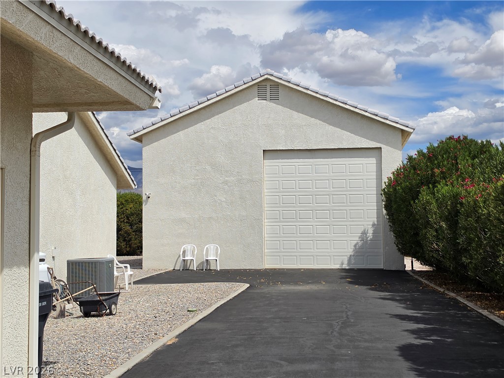 2421 South Yakima Avenue Pahrump NV 89048