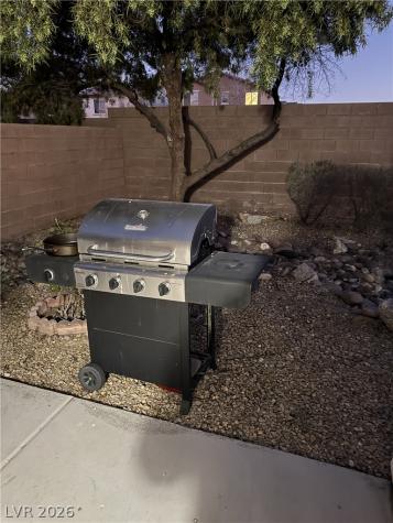 481 Warkworth Castle Avenue Las Vegas NV 89178