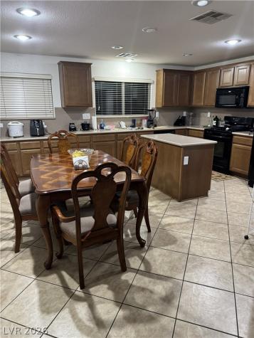 481 Warkworth Castle Avenue Las Vegas NV 89178