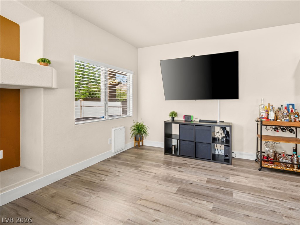 6495 Clara Bow Avenue 103 Las Vegas NV 89122