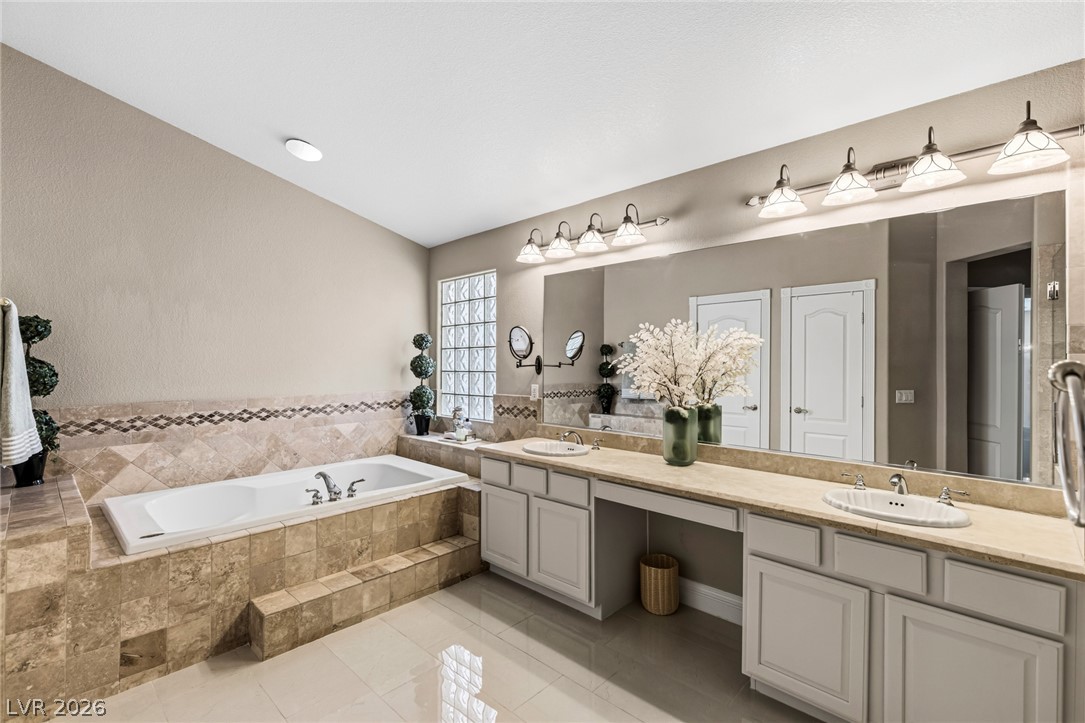 1533 Via Della Scala Henderson NV 89052