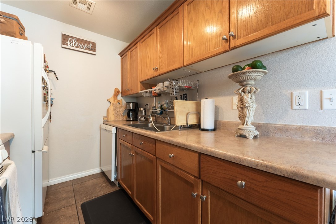 5330 East Charleston Boulevard 123 Las Vegas NV 89142