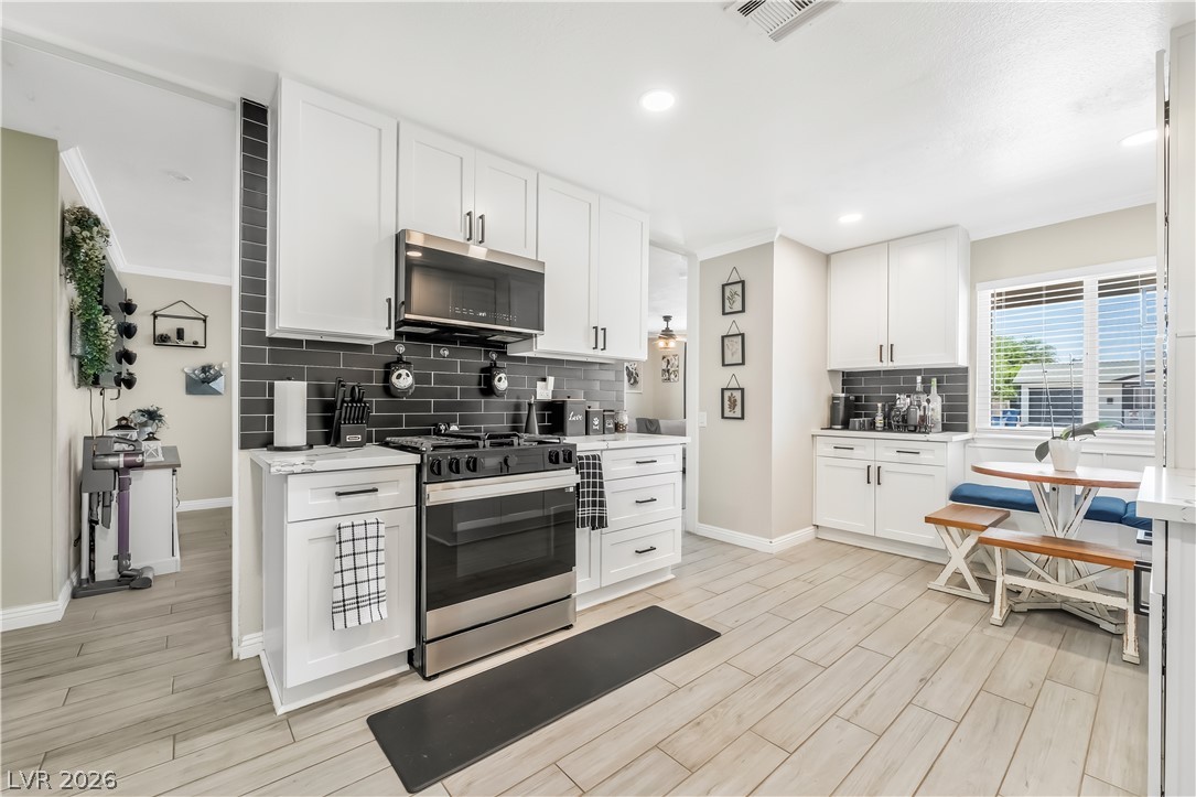 5574 Berchmans Avenue Las Vegas NV 89122