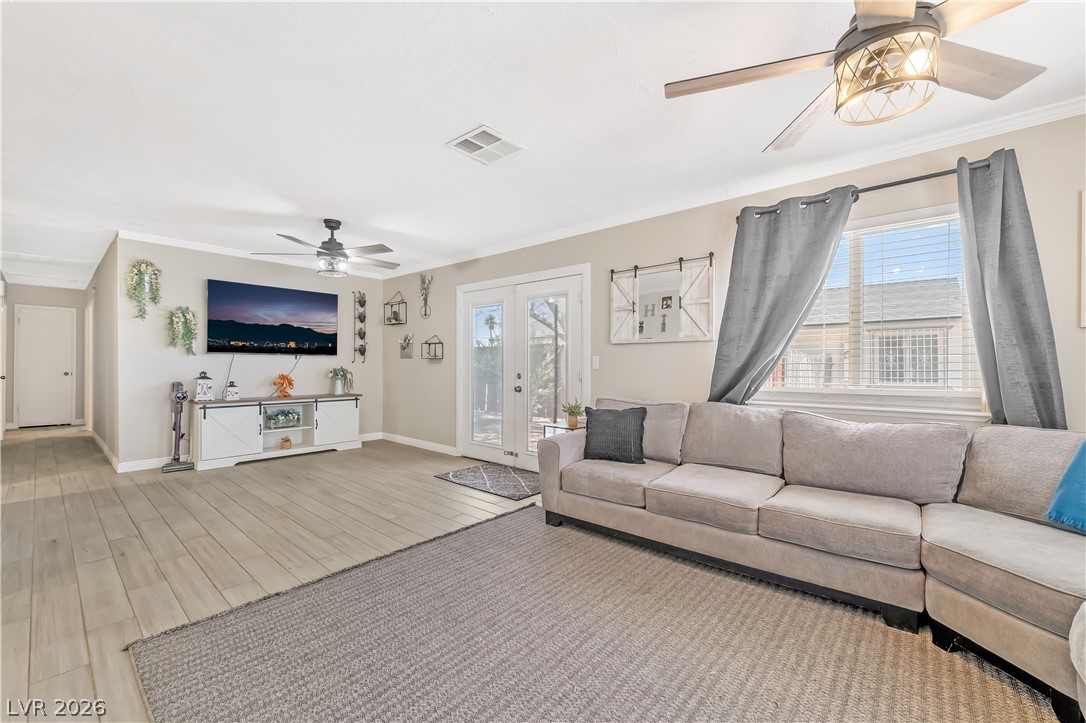 5574 Berchmans Avenue Las Vegas NV 89122