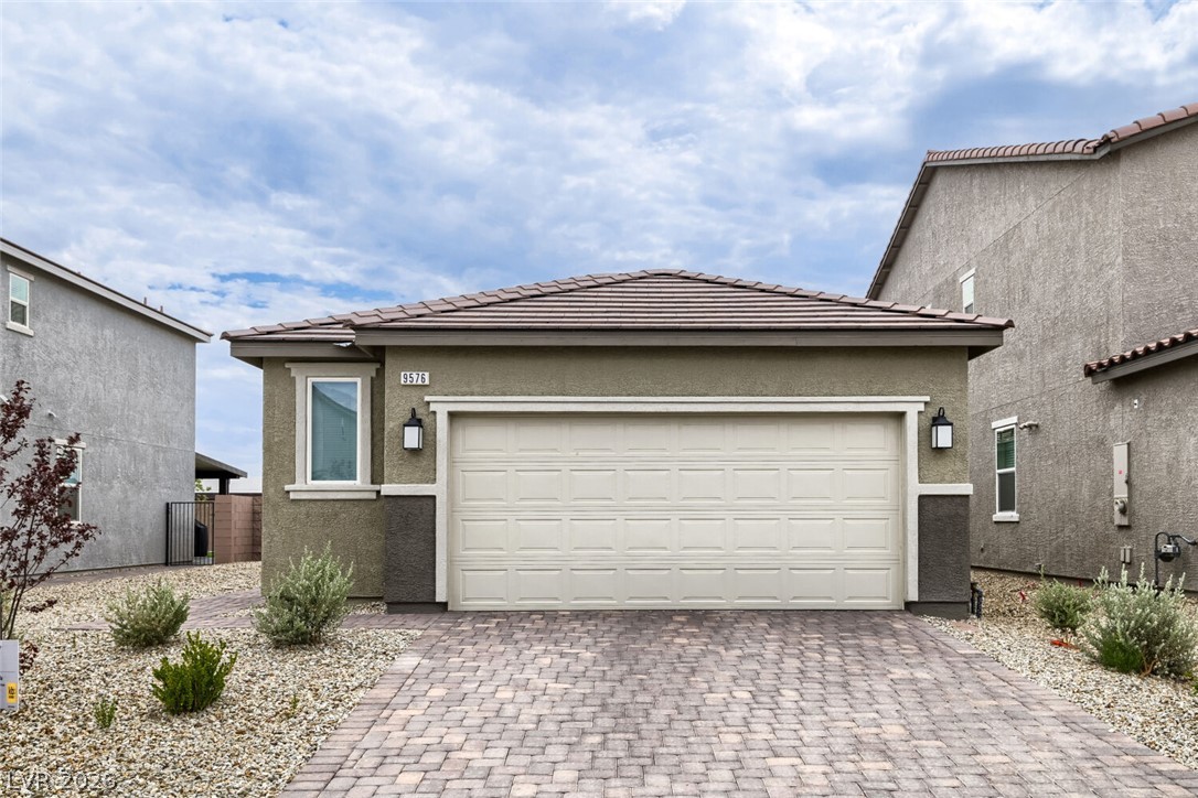 9576 Marsh Aster Street Las Vegas NV 89139