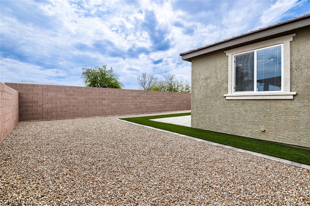 9576 Marsh Aster Street Las Vegas NV 89139