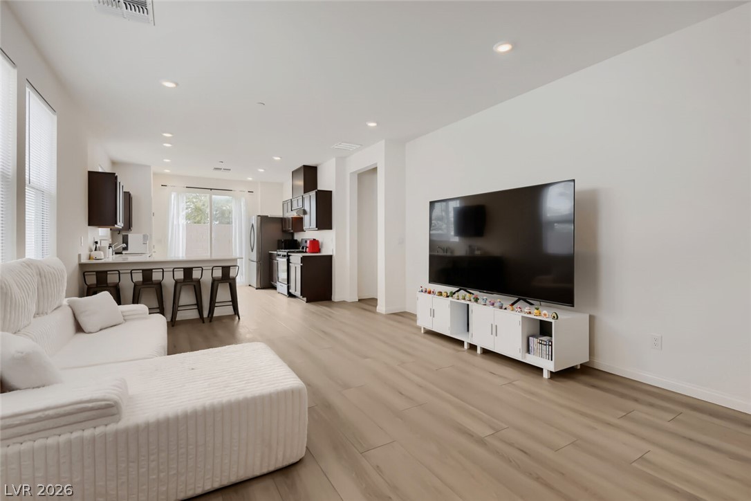 9576 Marsh Aster Street Las Vegas NV 89139