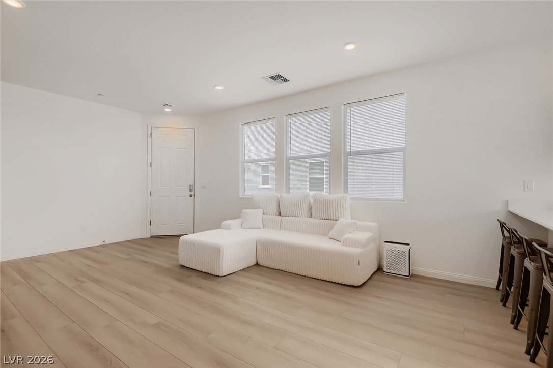 9576 Marsh Aster Street Las Vegas NV 89139