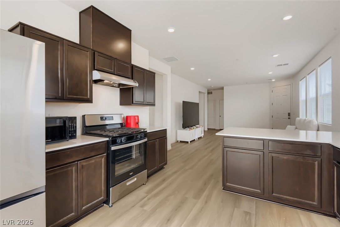 9576 Marsh Aster Street Las Vegas NV 89139