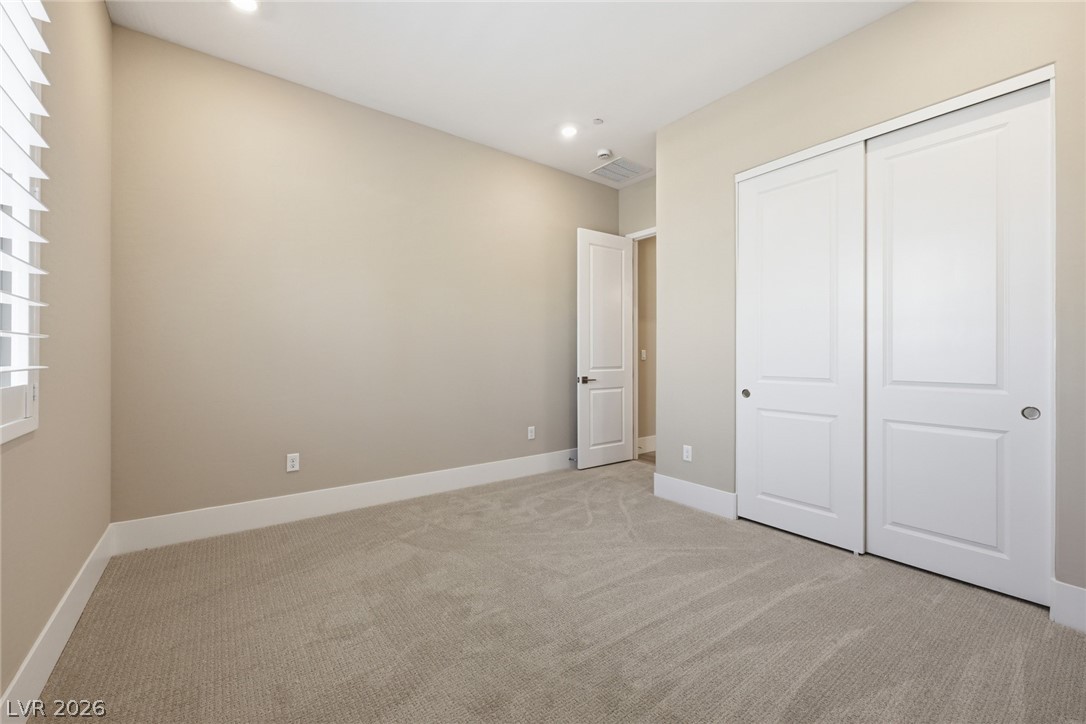10103 Redwood Desert Drive Las Vegas NV 89143