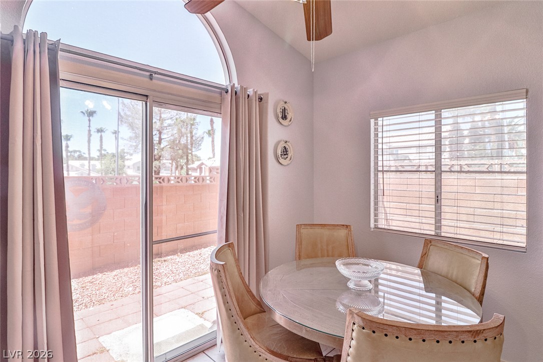 5334 Runningbrook Road Las Vegas NV 89120