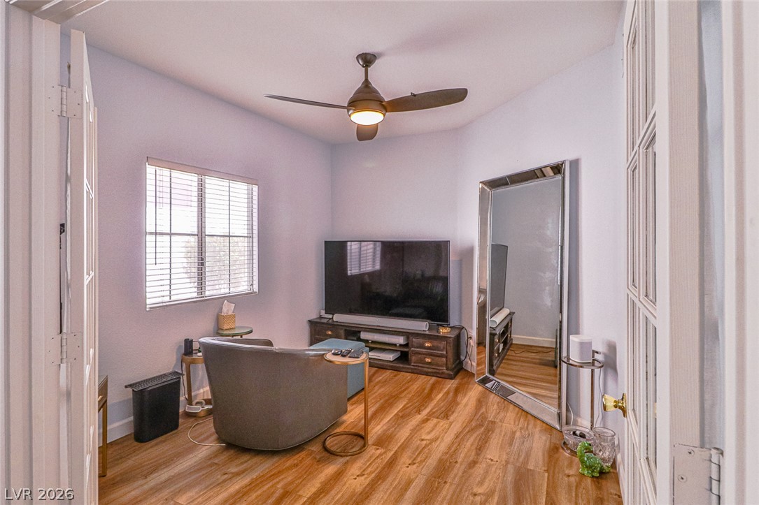 5334 Runningbrook Road Las Vegas NV 89120