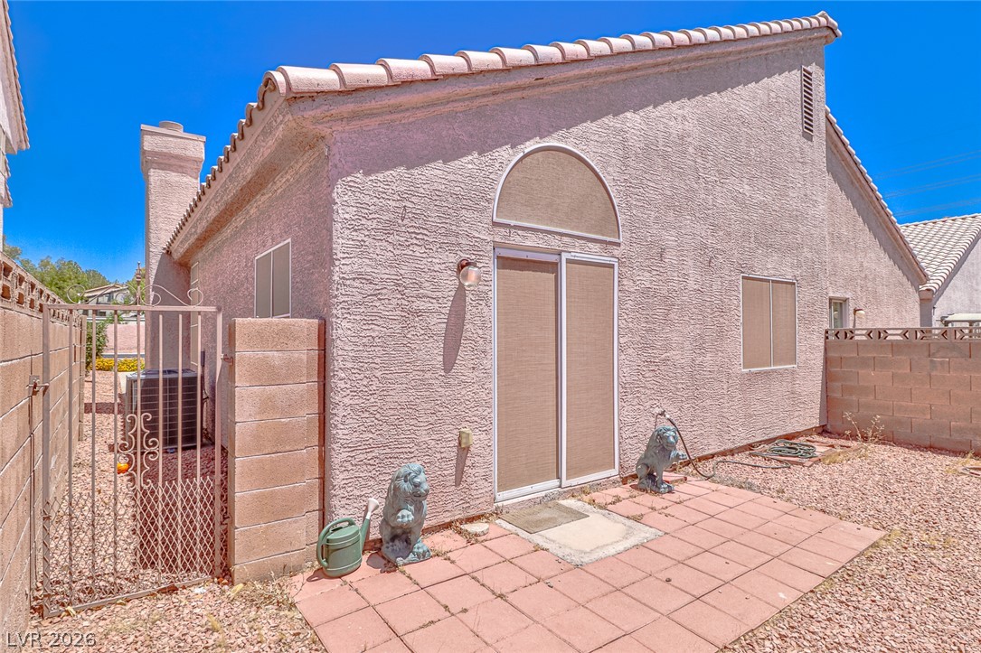 5334 Runningbrook Road Las Vegas NV 89120