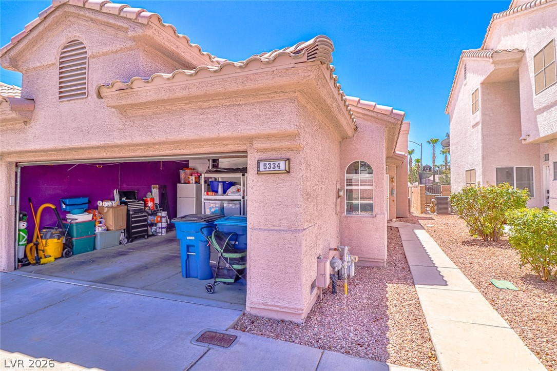 5334 Runningbrook Road Las Vegas NV 89120