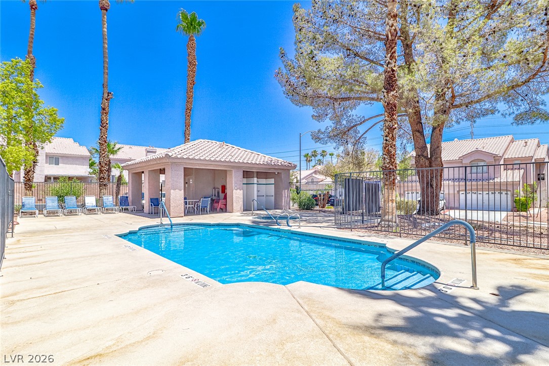5334 Runningbrook Road Las Vegas NV 89120