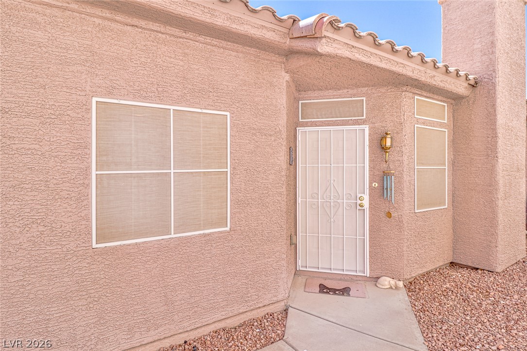 5334 Runningbrook Road Las Vegas NV 89120