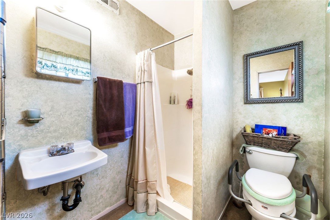 2544 Herrod Drive North Las Vegas NV 89030
