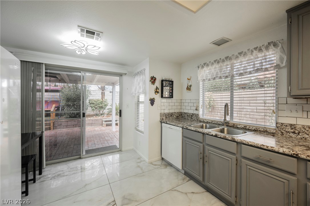 3213 Oyster Bay Street Las Vegas NV 89117