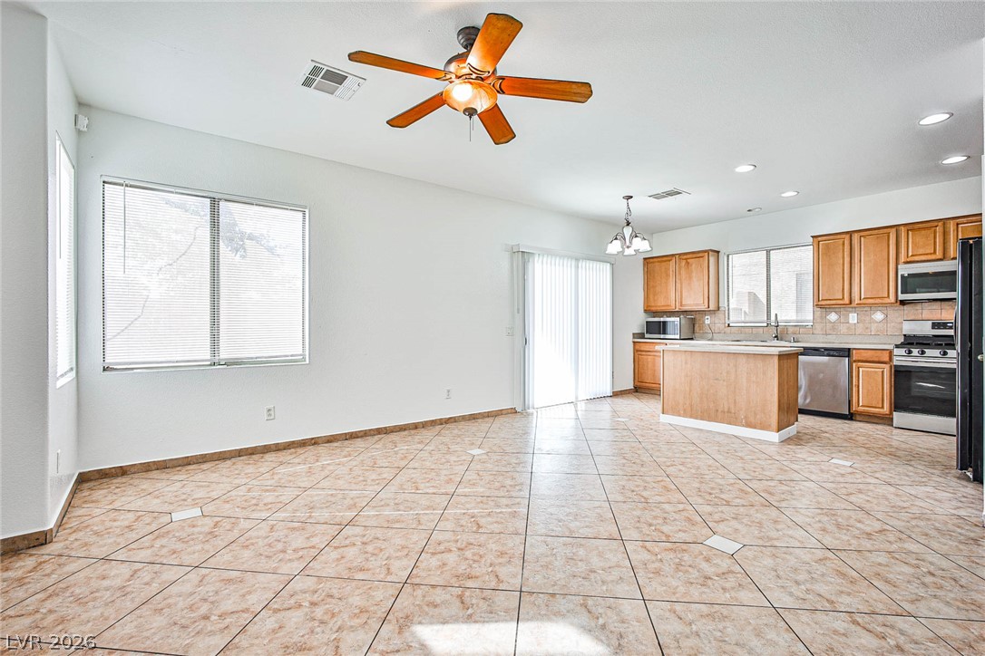 7647 Mocorito Avenue Las Vegas NV 89113