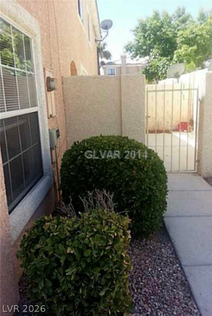 8453 Vast Horizon Avenue Las Vegas NV 89129