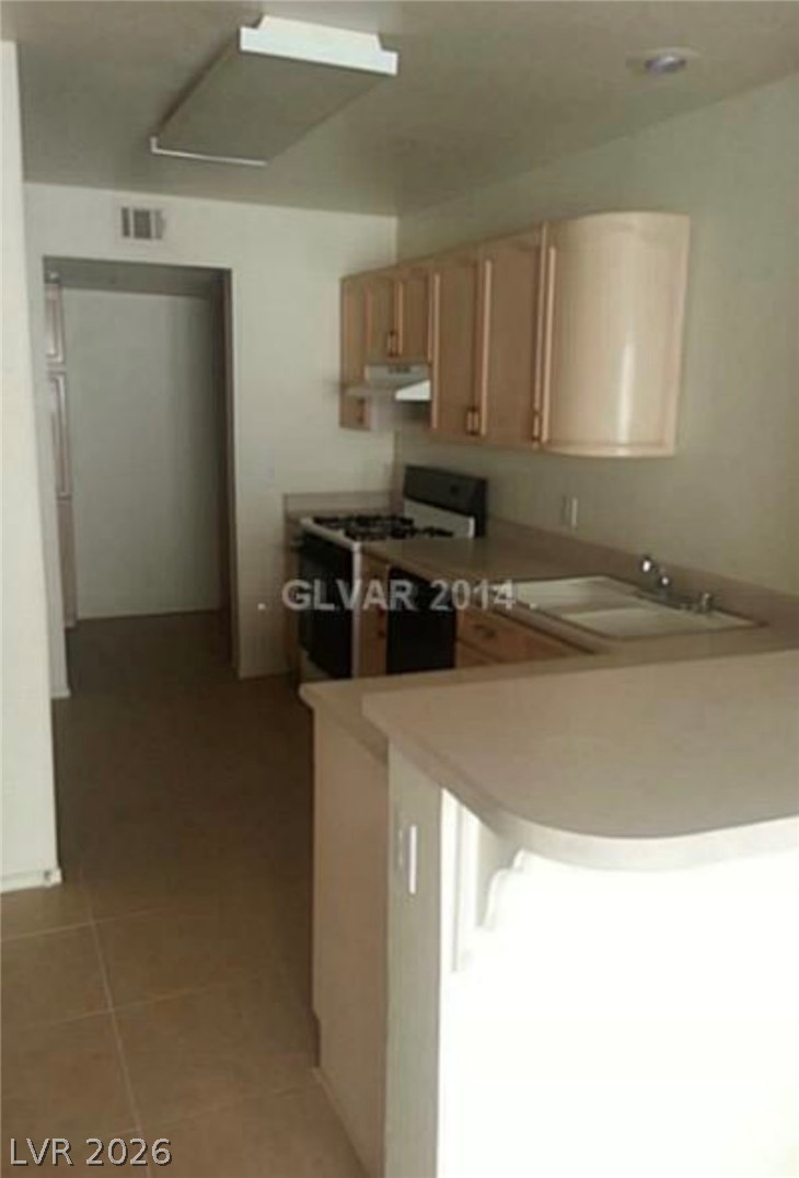 8453 Vast Horizon Avenue Las Vegas NV 89129