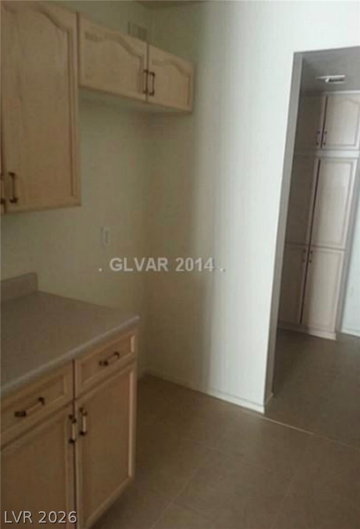 8453 Vast Horizon Avenue Las Vegas NV 89129