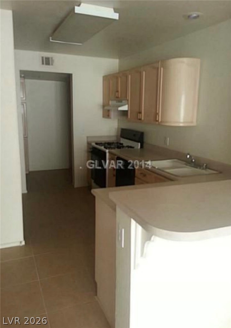 8453 Vast Horizon Avenue Las Vegas NV 89129