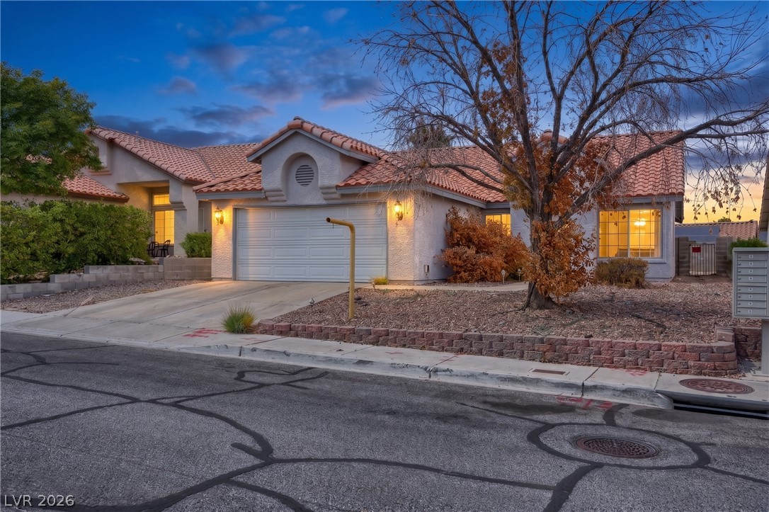 262 Lilium Street Henderson NV 89015