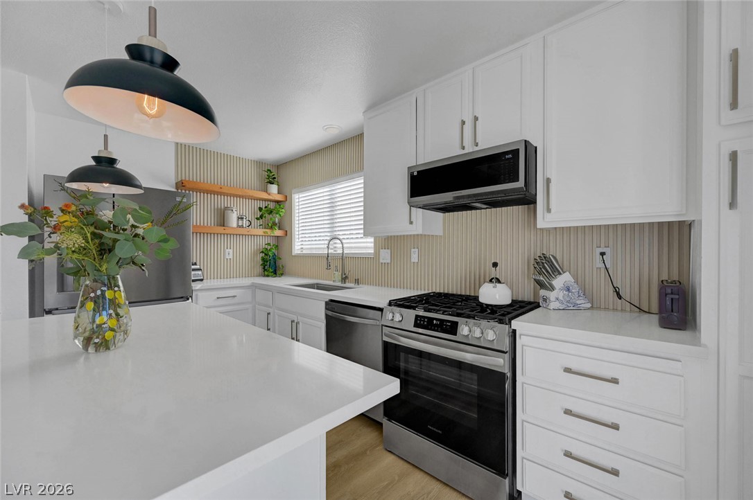 2547 Wolverton Avenue Henderson NV 89074