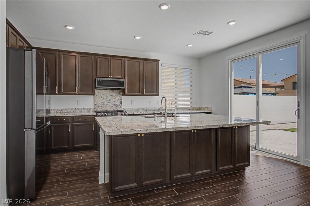 1013 Cliff Castle Avenue North Las Vegas NV 89081