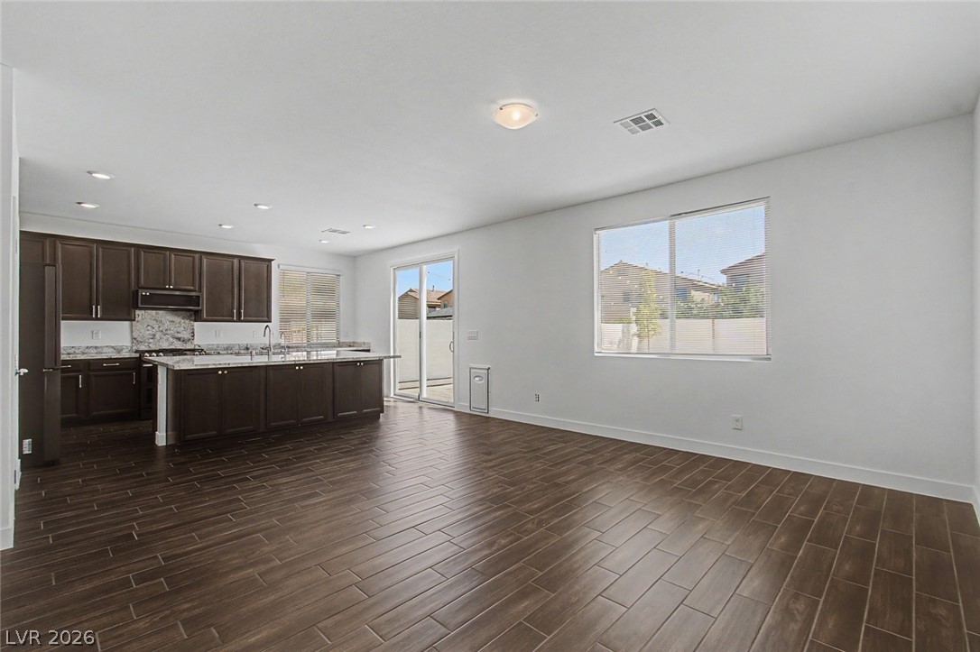1013 Cliff Castle Avenue North Las Vegas NV 89081
