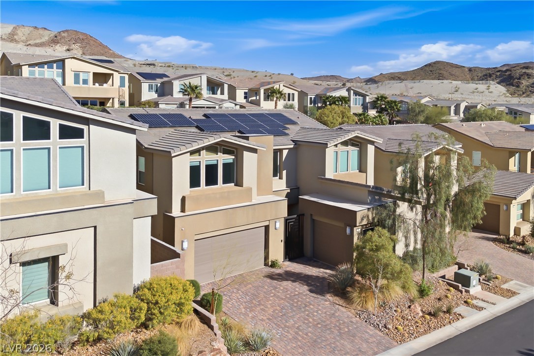 8 Vista Outlook Street Henderson NV 89011