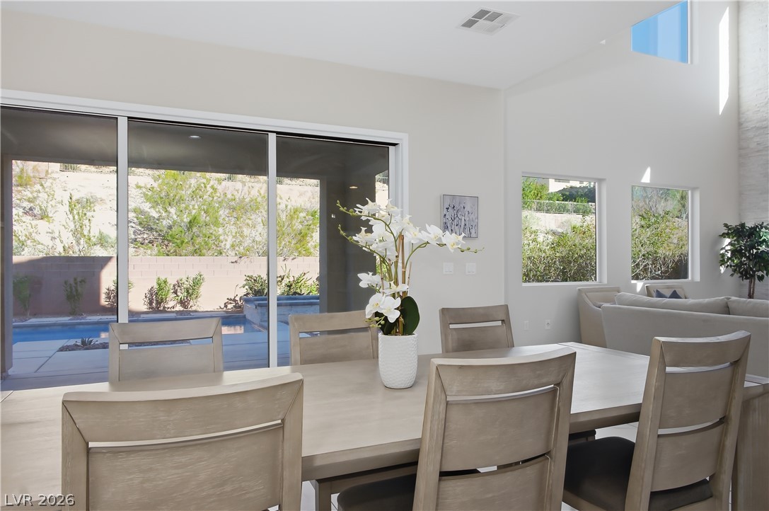 8 Vista Outlook Street Henderson NV 89011