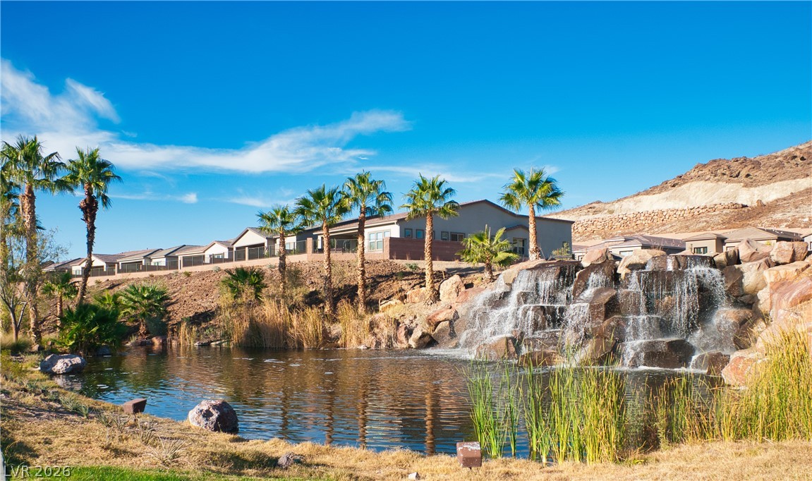 8 Vista Outlook Street Henderson NV 89011