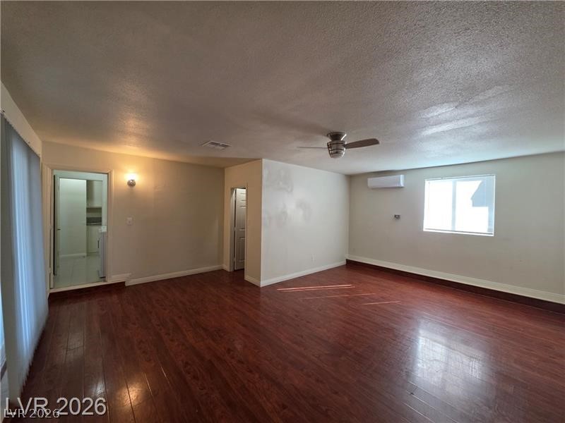 7184 Pleasant View Avenue Las Vegas NV 89147